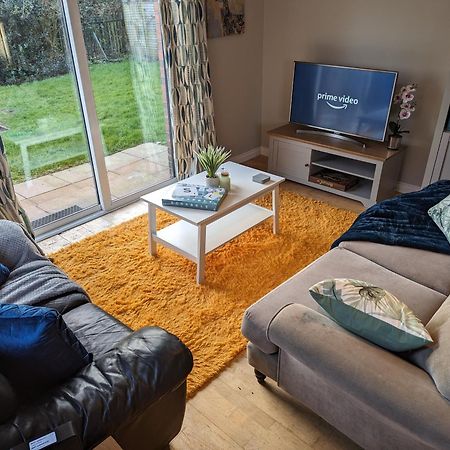 Stunning Riverside Apartment Belfast Extérieur photo