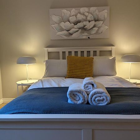 Stunning Riverside Apartment Belfast Extérieur photo